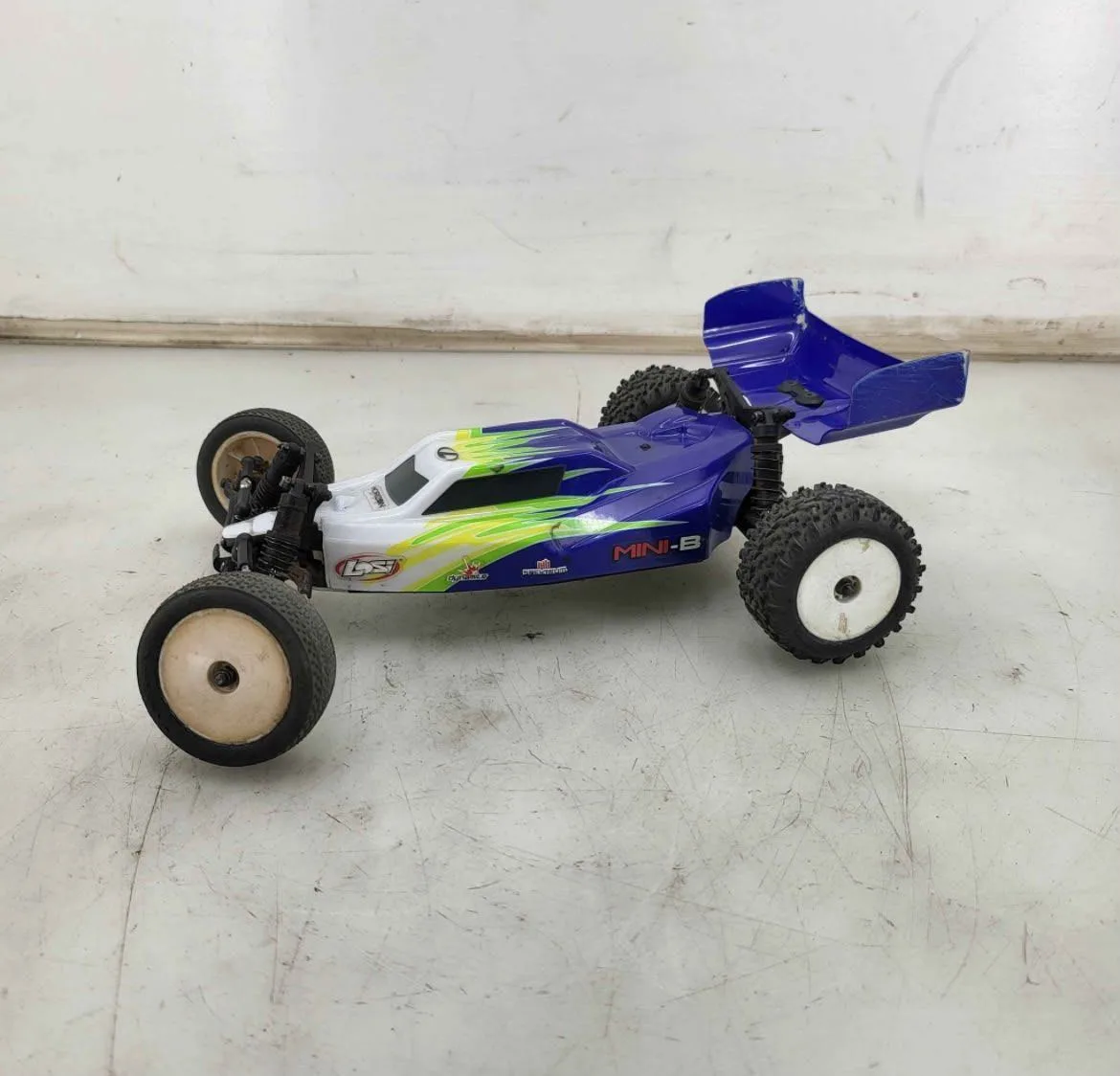 Losi Mini B