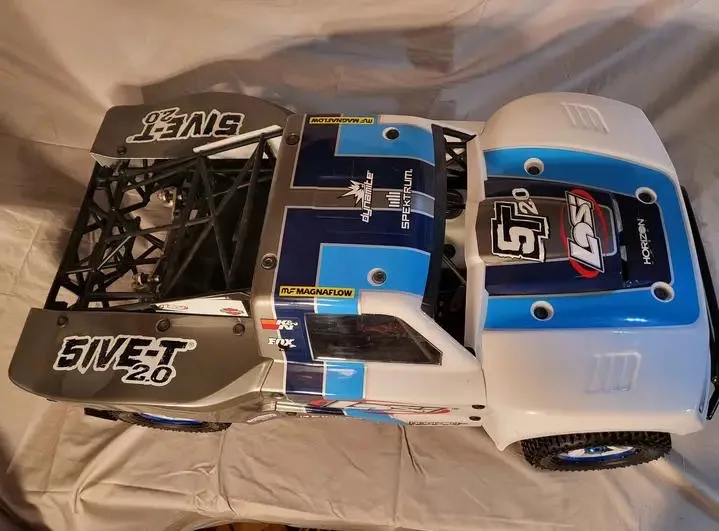 Losi 5ive T 2.0 v2