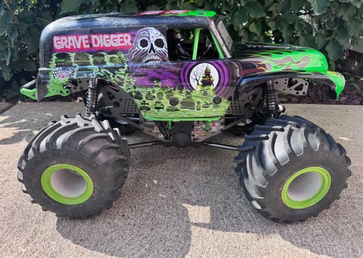Losi Lmt Gravedigger